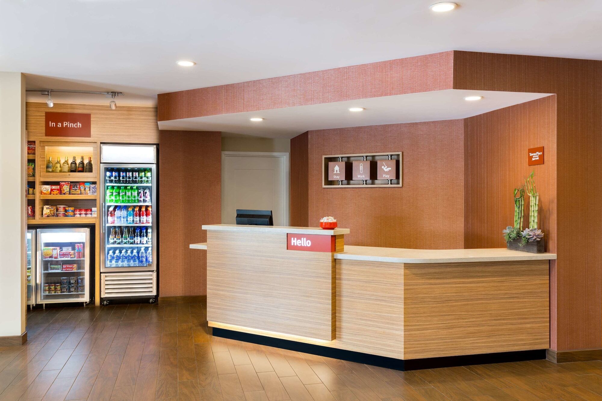 Towneplace Suites By Marriott Форт-МакМеррей Екстер'єр фото